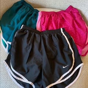 *BUNDLE 3 Nike running shorts